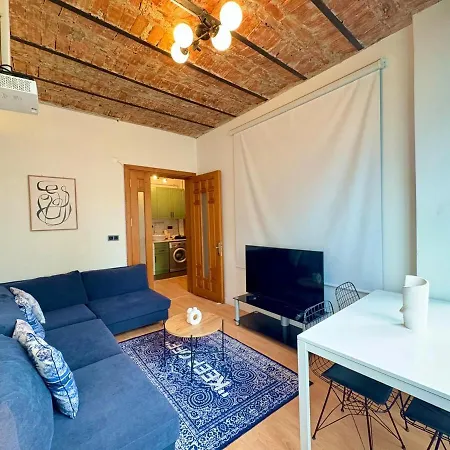 Apartamento High Ceiling Cozy With 3 Bedroom Beyoglu